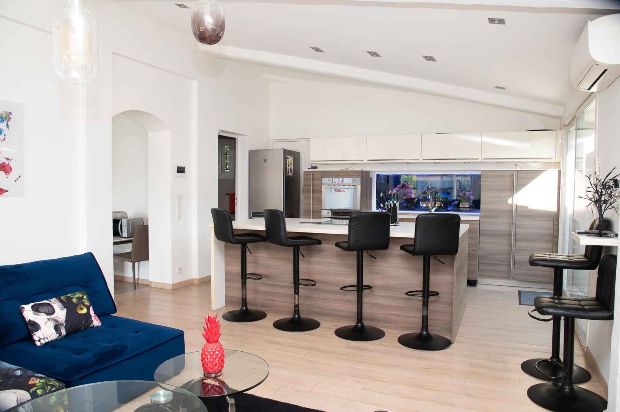 Maison Avec Piscine A Antibes